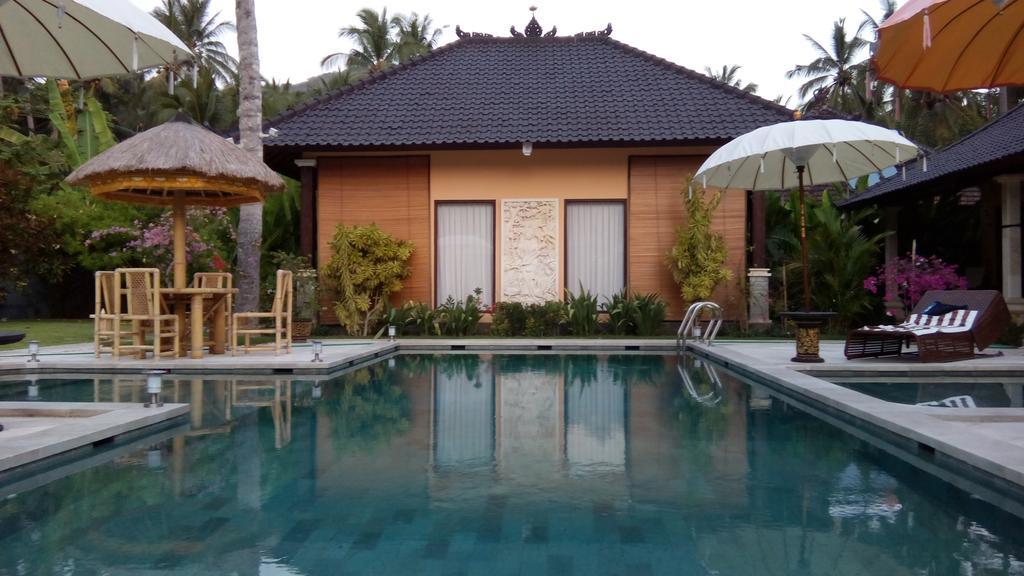 Villa Gusmania Candidasa Pokoj fotografie